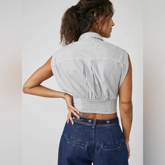 We The Free Cassie Collared Top Soft Blue Stripped Size Large New Without Tags - Picture 4 of 12